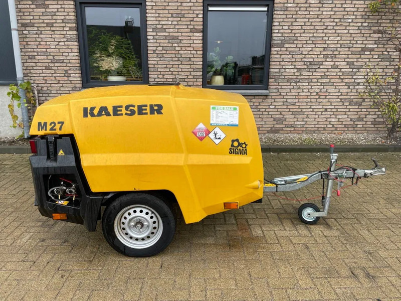 Kaeser M27 Kubota 2,7 m3 / min 7 Bar 18 kW Mobiele Silent Diesel Compressor - Légkompresszor: 1 kép. Kaeser M27 Kubota 2,7 m3 / min 7 Bar 18 kW Mobiele Silent Diesel Compressor - Légkompresszor: 1 kép.