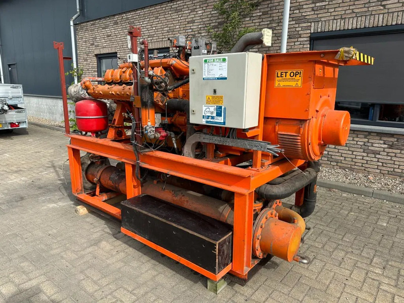 MAN E2842E Stamford 295 kVA gas WKK generatorset good condition ! - Áramfejlesztő: 2 kép. MAN E2842E Stamford 295 kVA gas WKK generatorset good condition ! - Áramfejlesztő: 2 kép.