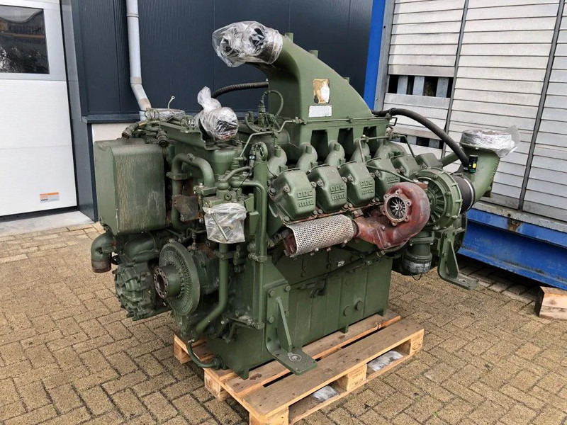 MTU 12V 2000 633 PK 12V 2000 633 PK Diesel Engine - Motor: 1 kép. MTU 12V 2000 633 PK 12V 2000 633 PK Diesel Engine - Motor: 1 kép.