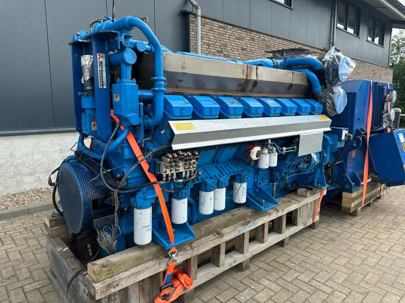 Mitsubishi S16R - MPTK2 Alconza 2322 kVA Marine generatorset - Áramfejlesztő: 3 kép. Mitsubishi S16R - MPTK2 Alconza 2322 kVA Marine generatorset - Áramfejlesztő: 3 kép.