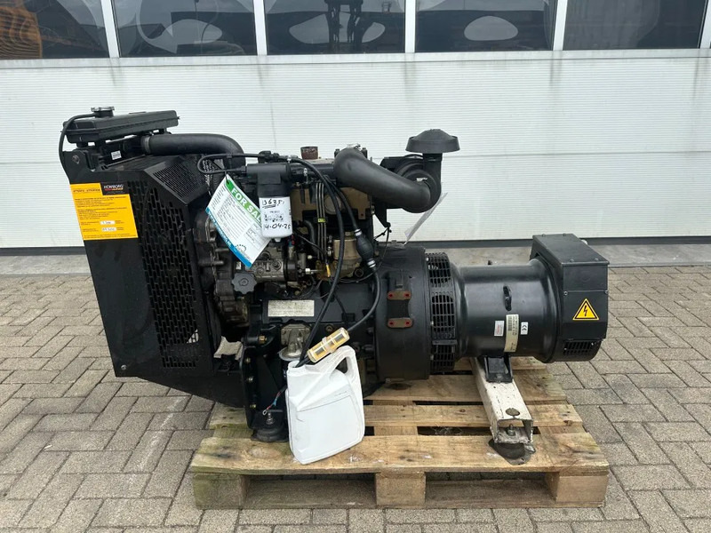 Perkins 1103C-33 Stamford 30 kVA generatorset year 2024 ! - Áramfejlesztő: 1 kép. Perkins 1103C-33 Stamford 30 kVA generatorset year 2024 ! - Áramfejlesztő: 1 kép.