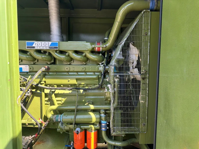 Perkins 2006 TAG Stamford 325 kVA Silent generatorset - Áramfejlesztő: 4 kép. Perkins 2006 TAG Stamford 325 kVA Silent generatorset - Áramfejlesztő: 4 kép.