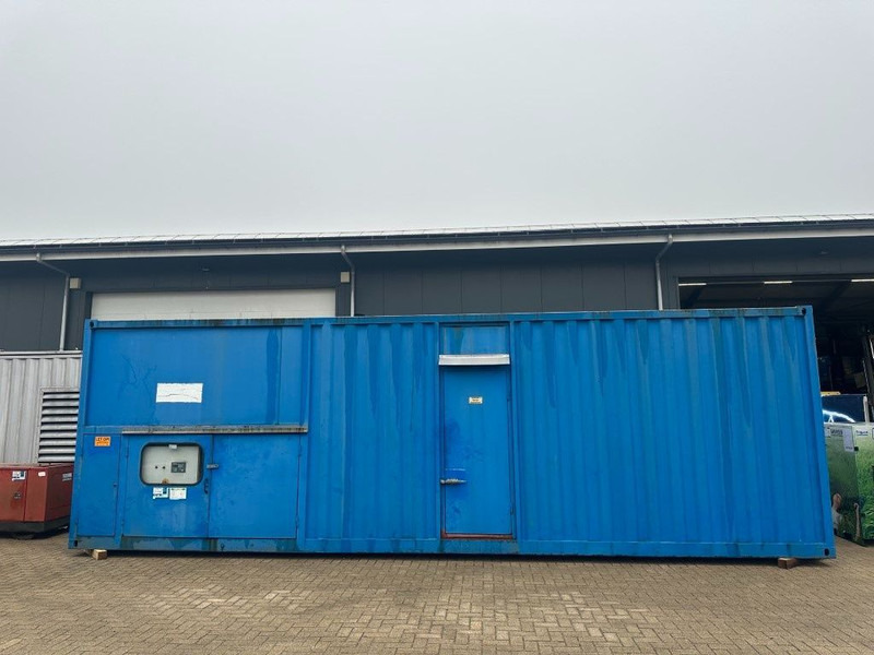 Perkins 3012-TAG2 Stamford 640 kVA generatorset in Silent 30 ft container - Áramfejlesztő: 3 kép. Perkins 3012-TAG2 Stamford 640 kVA generatorset in Silent 30 ft container - Áramfejlesztő: 3 kép.