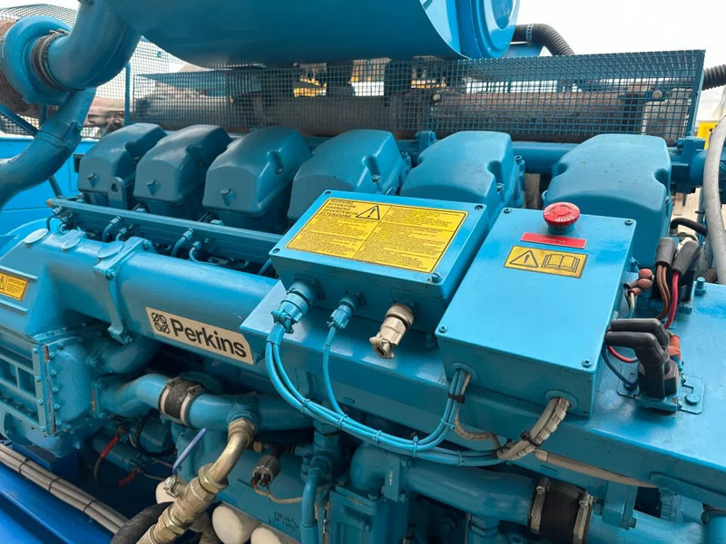 Áramfejlesztő Perkins 4012 TWG Stamford 1030 kVA generatorset as New ! 175 hours ! Nieuwstaat !: 9 kép. Áramfejlesztő Perkins 4012 TWG Stamford 1030 kVA generatorset as New ! 175 hours ! Nieuwstaat !: 9 kép.