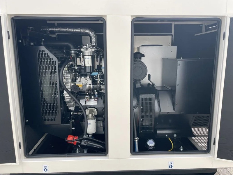 Perkins 88 kVA Silent generatorset New ! - Áramfejlesztő: 2 kép. Perkins 88 kVA Silent generatorset New ! - Áramfejlesztő: 2 kép.
