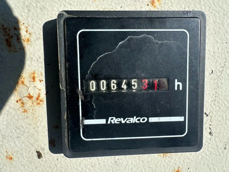 Perkins T4.236 Stamford 60 kVA generatorset 645 hours ! - Áramfejlesztő: 5 kép. Perkins T4.236 Stamford 60 kVA generatorset 645 hours ! - Áramfejlesztő: 5 kép.