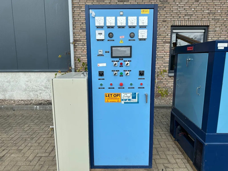 SDMO VM Leroy Somer 30 kVA Silent noodstroom generatorset - Áramfejlesztő: 2 kép. SDMO VM Leroy Somer 30 kVA Silent noodstroom generatorset - Áramfejlesztő: 2 kép.