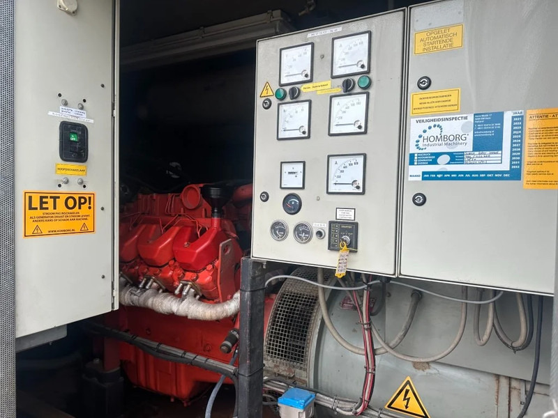 Scania DSI 14 60 Leroy Somer 450 kVA Silent generatorset in 20 ft container - Áramfejlesztő: 2 kép. Scania DSI 14 60 Leroy Somer 450 kVA Silent generatorset in 20 ft container - Áramfejlesztő: 2 kép.