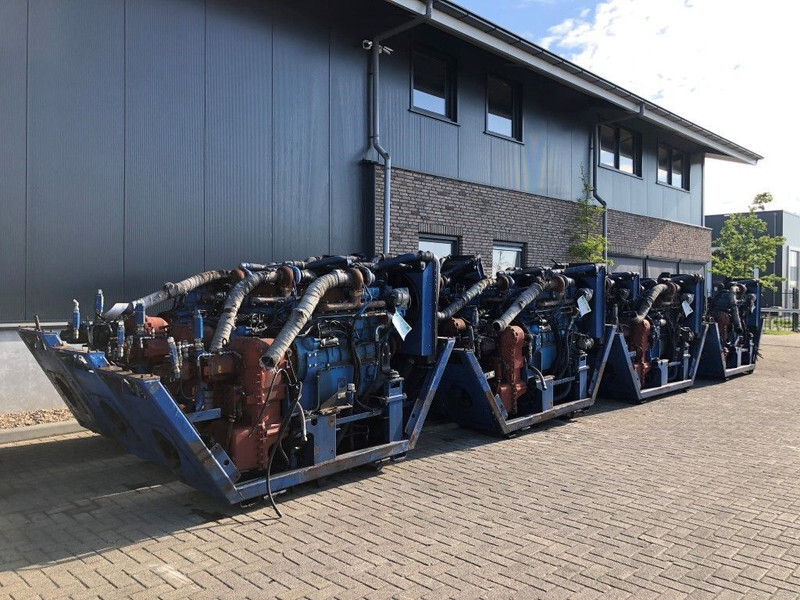 Motor Sisu Valmet Diesel 74.234 ETA 181 HP diesel enine with ZF gearbox: 8 kép. Motor Sisu Valmet Diesel 74.234 ETA 181 HP diesel enine with ZF gearbox: 8 kép.