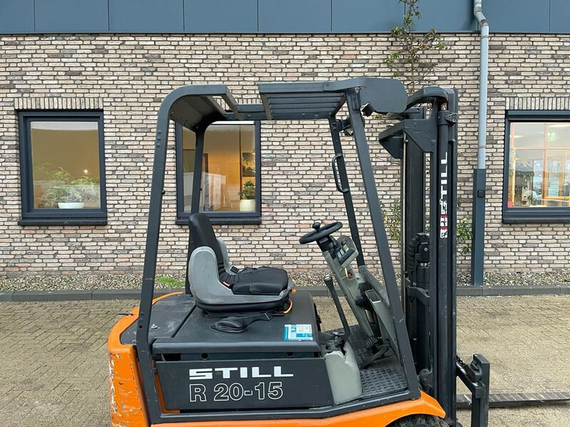 Still R20-15 1.5 ton Duplex Freelift Elektra Heftruck - Elektromos targonca: 5 kép. Still R20-15 1.5 ton Duplex Freelift Elektra Heftruck - Elektromos targonca: 5 kép.