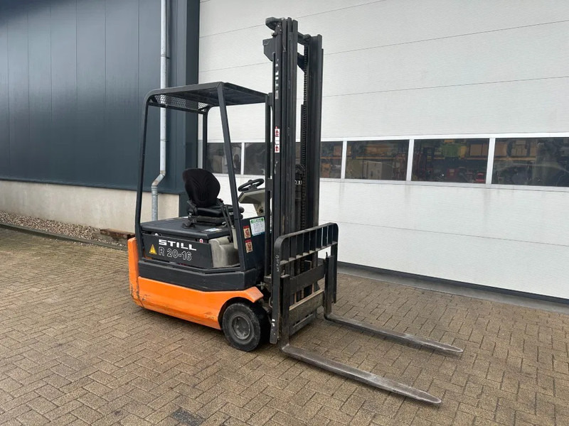 Still R20-16 1.6 ton Triplex Freelift Elektra Heftruck 630 cm hefhoogte ! - Elektromos targonca: 5 kép. Still R20-16 1.6 ton Triplex Freelift Elektra Heftruck 630 cm hefhoogte ! - Elektromos targonca: 5 kép.