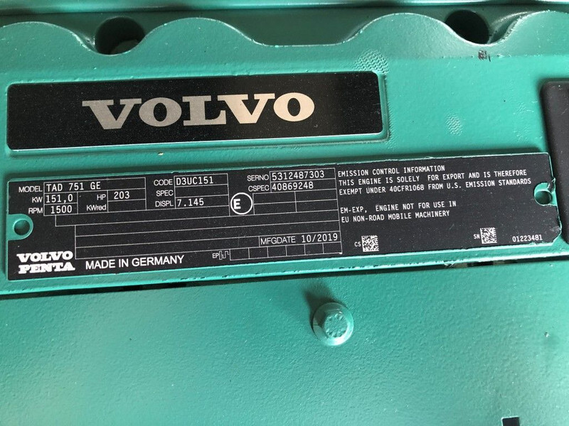 Volvo Stage 3A 167 kVA Supersilent generatorset - Áramfejlesztő: 4 kép. Volvo Stage 3A 167 kVA Supersilent generatorset - Áramfejlesztő: 4 kép.