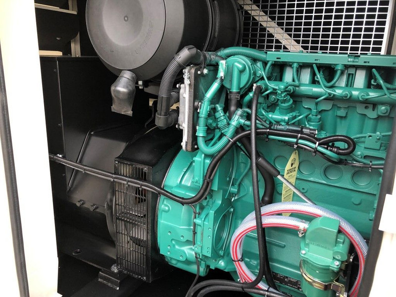 Új Áramfejlesztő Volvo Stage 3A 167 kVA Supersilent generatorset: 20 kép.