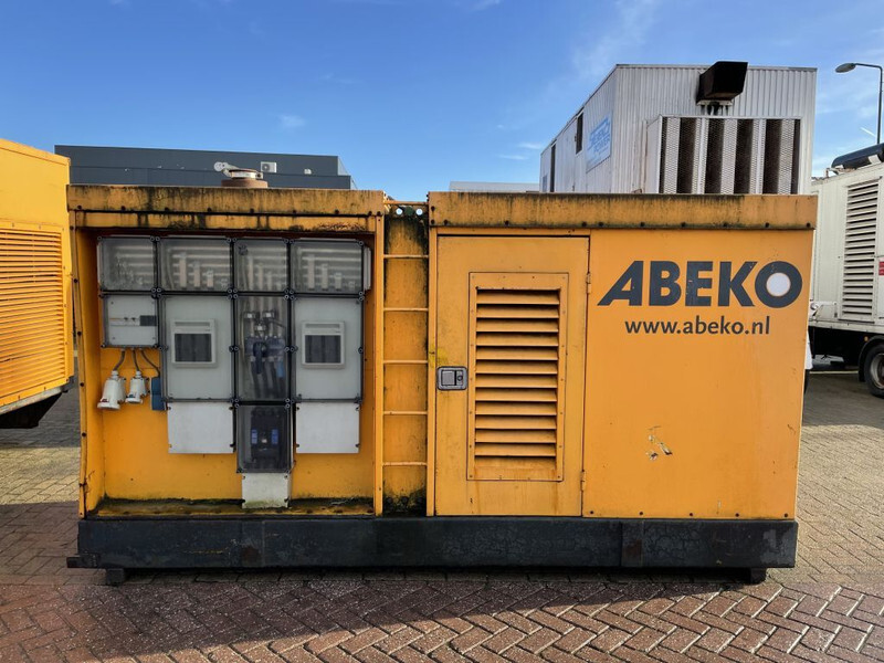 Volvo TID 121 LG Leroy Somer 275 kVA Silent generatorset - Áramfejlesztő: 1 kép. Volvo TID 121 LG Leroy Somer 275 kVA Silent generatorset - Áramfejlesztő: 1 kép.