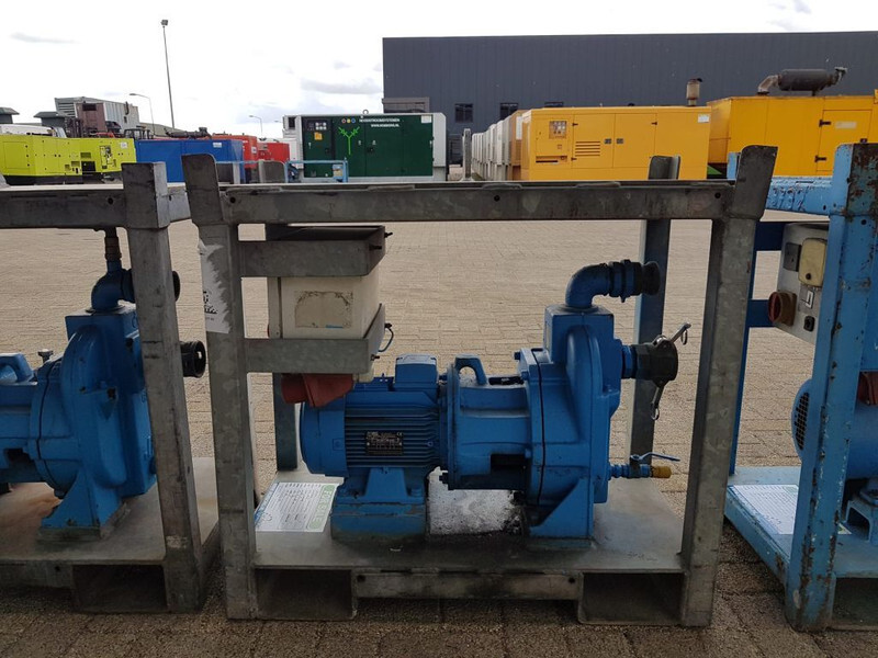 Vízszivattyú WATERPOMP Elektrische Waterpompsets diverse vermogens 2.2 kW tot 18.5 kW: 16 kép.