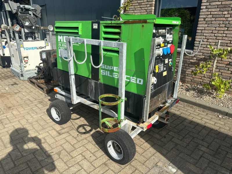 Yanmar 3TNV76-HMF 20 kW / 27 PK Diesel Motor 2020 - Motor - Anyagmozgató gép: 4 kép. Yanmar 3TNV76-HMF 20 kW / 27 PK Diesel Motor 2020 - Motor - Anyagmozgató gép: 4 kép.