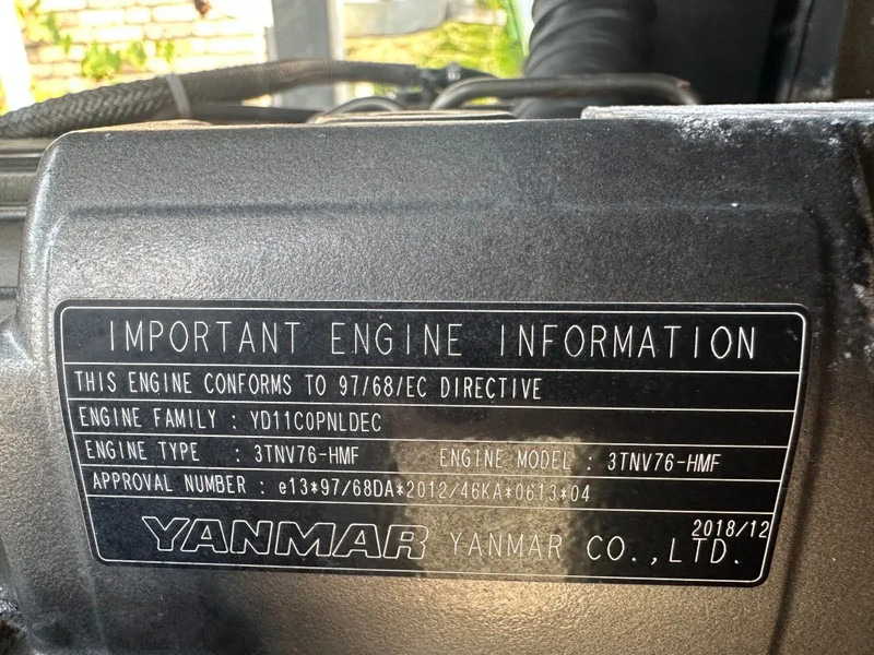 Yanmar 3TNV76-HMF 20 kW / 27 PK Diesel Motor 2020 - Motor - Anyagmozgató gép: 3 kép. Yanmar 3TNV76-HMF 20 kW / 27 PK Diesel Motor 2020 - Motor - Anyagmozgató gép: 3 kép.