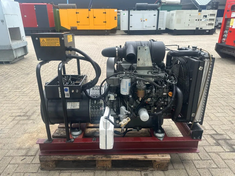 Yanmar 4TNV98T - GGEHR Mecc Alte Spa 42.5 kVA generatorset as New ! 363 hours ! - Áramfejlesztő: 2 kép. Yanmar 4TNV98T - GGEHR Mecc Alte Spa 42.5 kVA generatorset as New ! 363 hours ! - Áramfejlesztő: 2 kép.