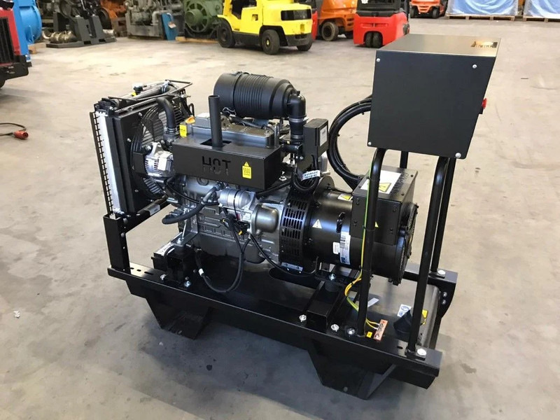 Yanmar HYW 17 Stamford 19 kVA Stage 5 generatorset - Áramfejlesztő: 5 kép. Yanmar HYW 17 Stamford 19 kVA Stage 5 generatorset - Áramfejlesztő: 5 kép.
