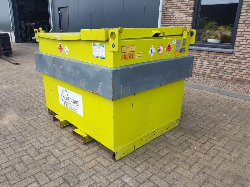 Dieseltank Steenbergen 2000 liter Kiwa IBC Dieseltank met handpomp - Tároló tartály: 2 kép. Dieseltank Steenbergen 2000 liter Kiwa IBC Dieseltank met handpomp - Tároló tartály: 2 kép.