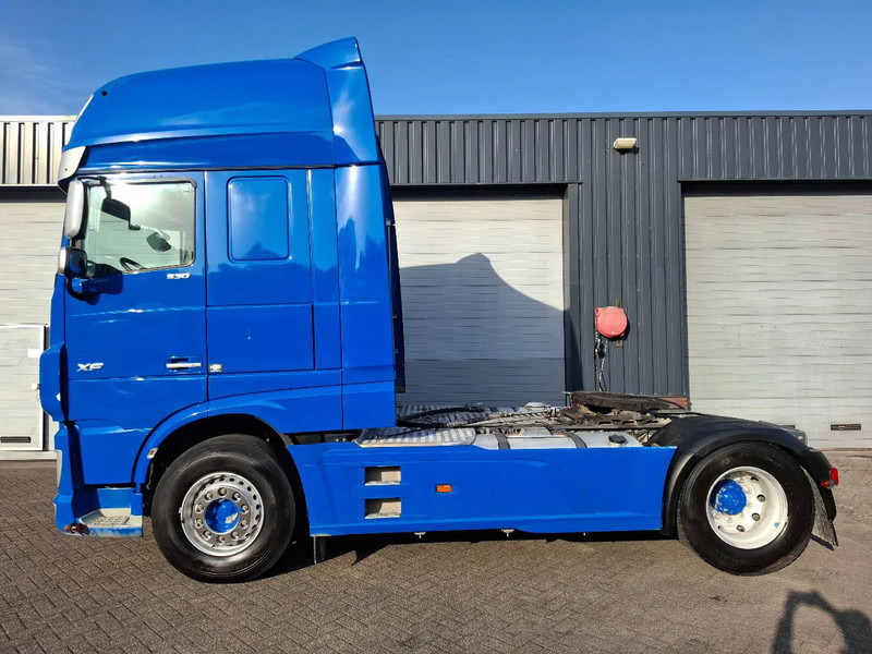 DAF XF 530 HYDRO - Nyergesvontató: 3 kép. DAF XF 530 HYDRO - Nyergesvontató: 3 kép.