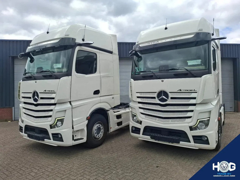 Mercedes-Benz Actros 1845 GIGASPACE more pcs in stock - Nyergesvontató: 1 kép. Mercedes-Benz Actros 1845 GIGASPACE more pcs in stock - Nyergesvontató: 1 kép.