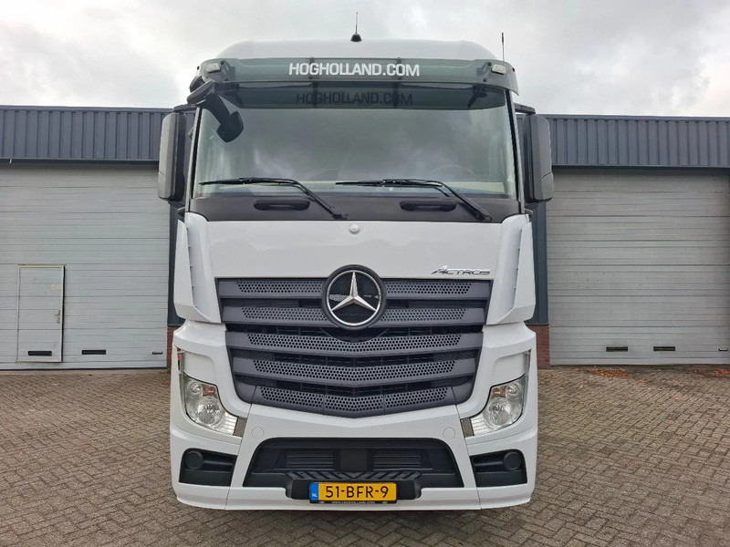 Mercedes-Benz Actros 1942 1942 NL-Truck - Nyergesvontató: 2 kép. Mercedes-Benz Actros 1942 1942 NL-Truck - Nyergesvontató: 2 kép.