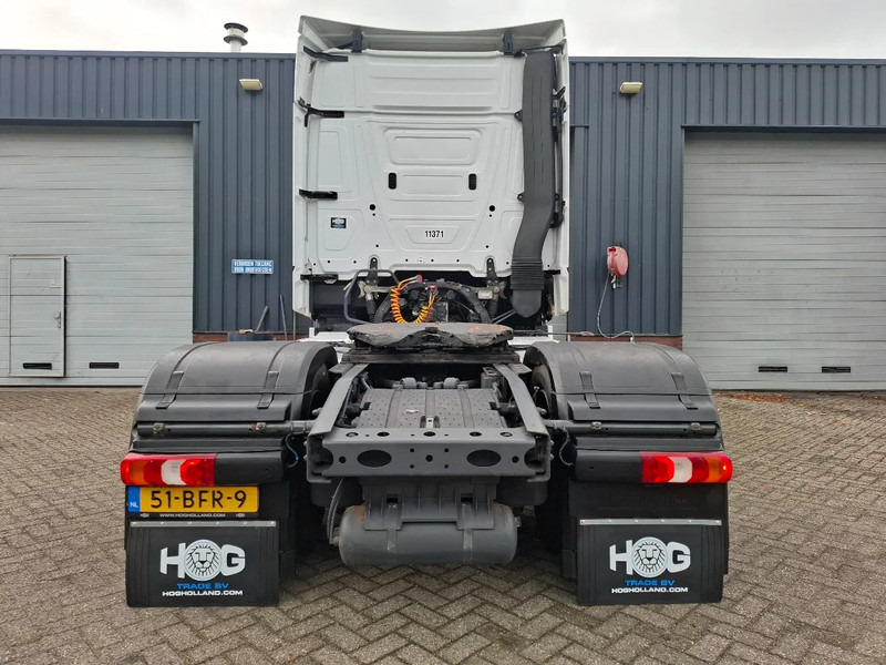 Mercedes-Benz Actros 1942 1942 NL-Truck - Nyergesvontató: 5 kép. Mercedes-Benz Actros 1942 1942 NL-Truck - Nyergesvontató: 5 kép.