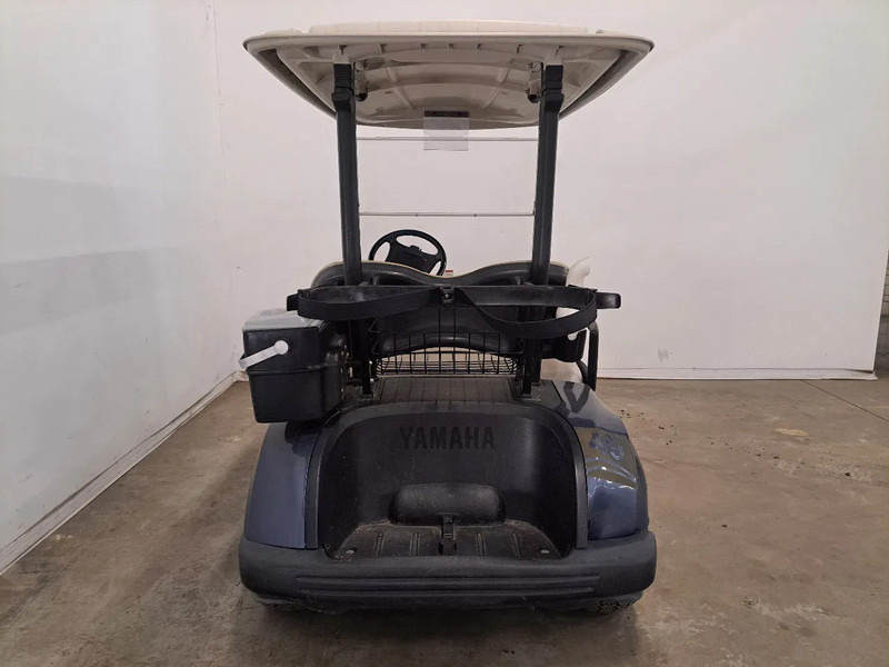 Yamaha FLEETSALE Golf Standard Drive 2-2 - Golfkocsi: 4 kép. Yamaha FLEETSALE Golf Standard Drive 2-2 - Golfkocsi: 4 kép.