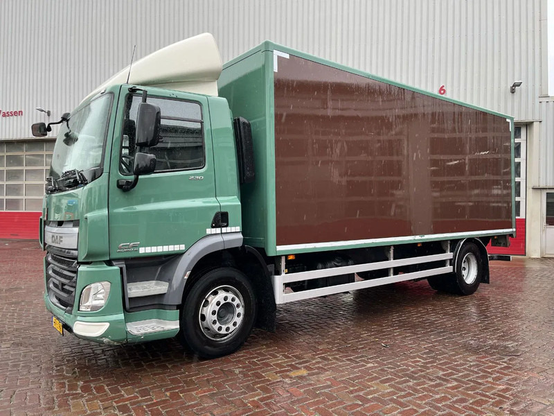 DAF CF 230 FA - Dobozos felépítményű teherautó: 1 kép. DAF CF 230 FA - Dobozos felépítményű teherautó: 1 kép.