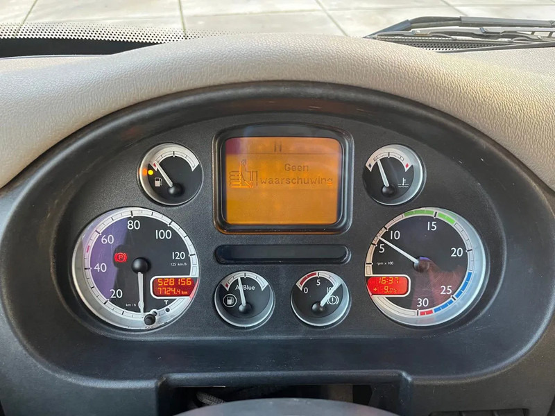 DAF CF 360 FAN Kipper lízing DAF CF 360 FAN Kipper: 10 kép. DAF CF 360 FAN Kipper lízing DAF CF 360 FAN Kipper: 10 kép.