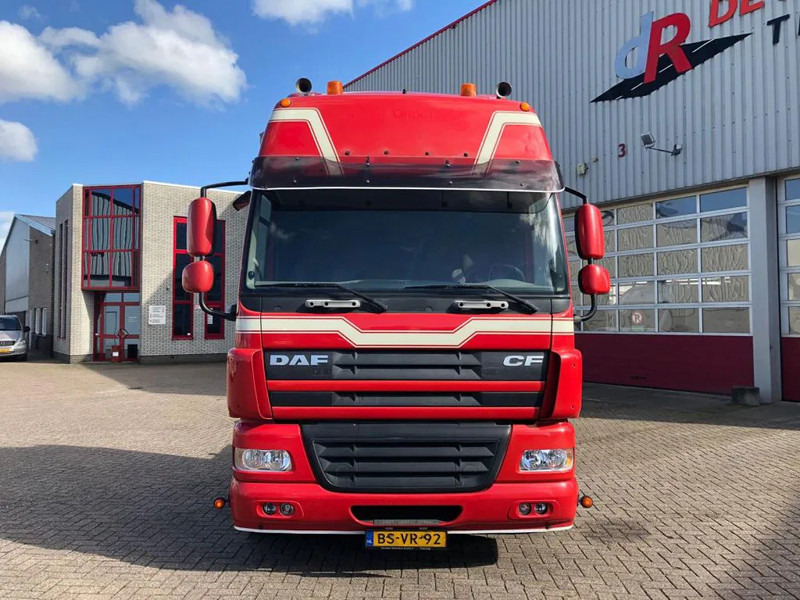 DAF CF 85 FAN CF 85.410 EURO 5 - Alvaz teherautó: 2 kép. DAF CF 85 FAN CF 85.410 EURO 5 - Alvaz teherautó: 2 kép.
