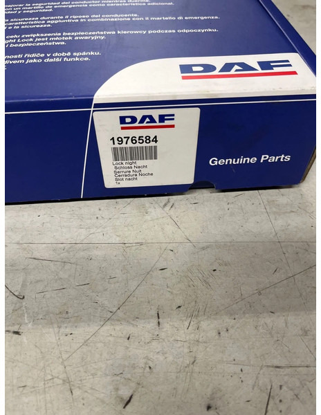 DAF Nightlock set XF106 - Ajtó és alkatrészek - Teherautó: 2 kép. DAF Nightlock set XF106 - Ajtó és alkatrészek - Teherautó: 2 kép.