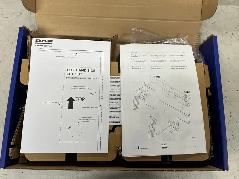 DAF Nightlock set XF106 - Ajtó és alkatrészek - Teherautó: 4 kép. DAF Nightlock set XF106 - Ajtó és alkatrészek - Teherautó: 4 kép.