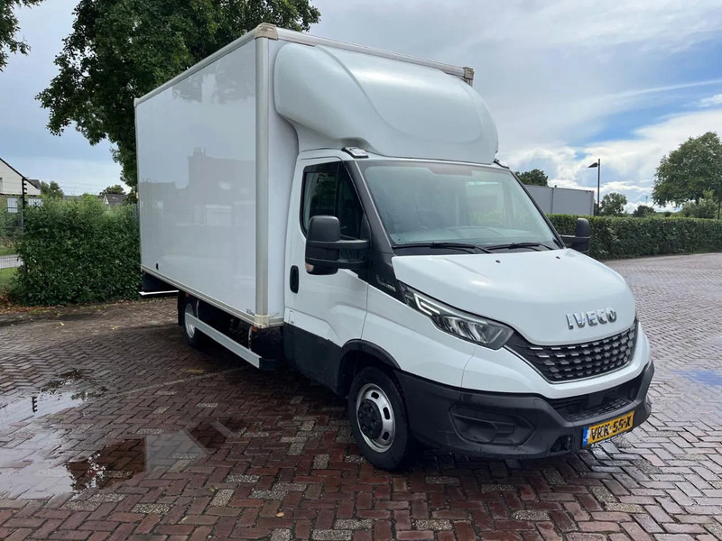 Iveco Daily 35C16 Achterdeuren (15 diverse modellen op voorraad) - Dobozos kisteherautó, Duplakabinos kisteherautó: 3 kép. Iveco Daily 35C16 Achterdeuren (15 diverse modellen op voorraad) - Dobozos kisteherautó, Duplakabinos kisteherautó: 3 kép.