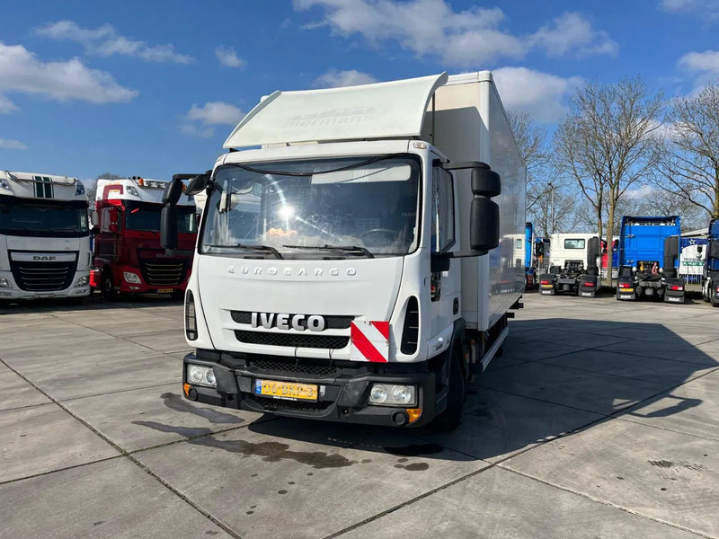 Iveco EuroCargo 75 E21 MANUAL - Dobozos felépítményű teherautó: 1 kép. Iveco EuroCargo 75 E21 MANUAL - Dobozos felépítményű teherautó: 1 kép.