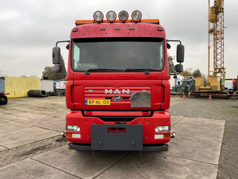 MAN 17 H17 310 PK EURO 3 MANUAL RHD - Dobozos felépítményű teherautó: 2 kép. MAN 17 H17 310 PK EURO 3 MANUAL RHD - Dobozos felépítményű teherautó: 2 kép.