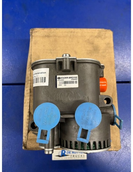 Mercedes-Benz EBS ventiel A0004291124 - Fékszelep - Teherautó: 2 kép. Mercedes-Benz EBS ventiel A0004291124 - Fékszelep - Teherautó: 2 kép.