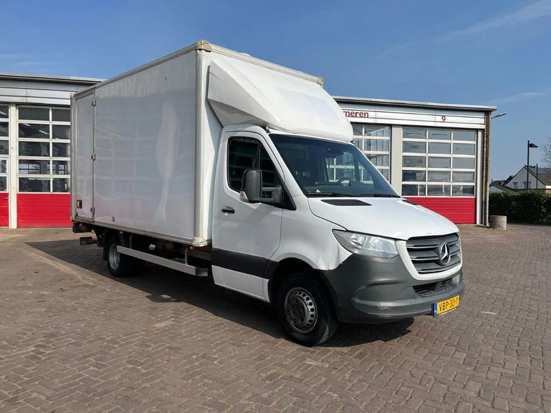 Mercedes-Benz Sprinter 516CDI - Dobozos kisteherautó: 1 kép. Mercedes-Benz Sprinter 516CDI - Dobozos kisteherautó: 1 kép.