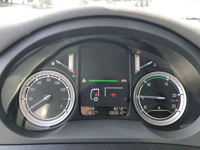 Nyergesvontató DAF CF 400 FT EURO 6: 13 kép.