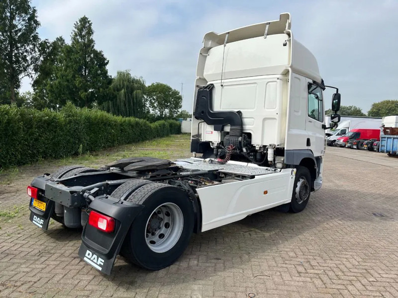 DAF CF 400 FT EURO 6 - Nyergesvontató: 4 kép. DAF CF 400 FT EURO 6 - Nyergesvontató: 4 kép.