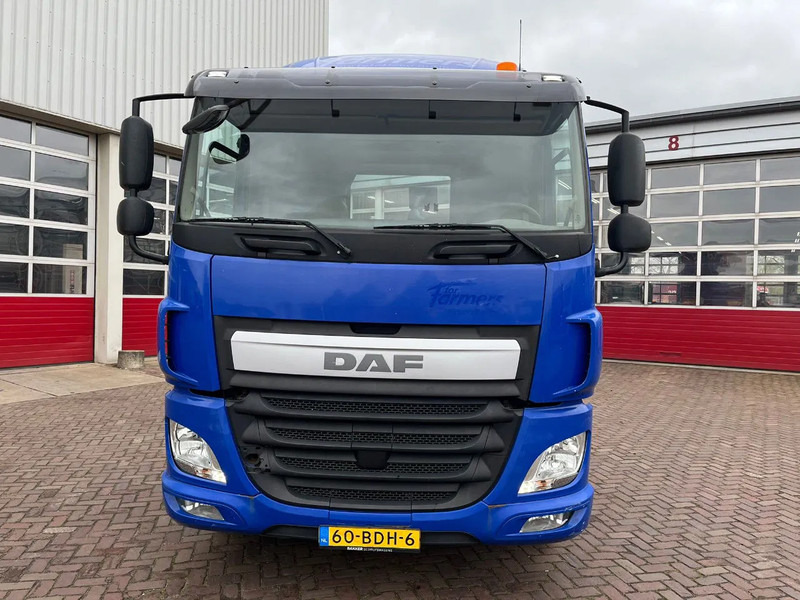 DAF CF 400 FT EURO 6 - Nyergesvontató: 2 kép. DAF CF 400 FT EURO 6 - Nyergesvontató: 2 kép.