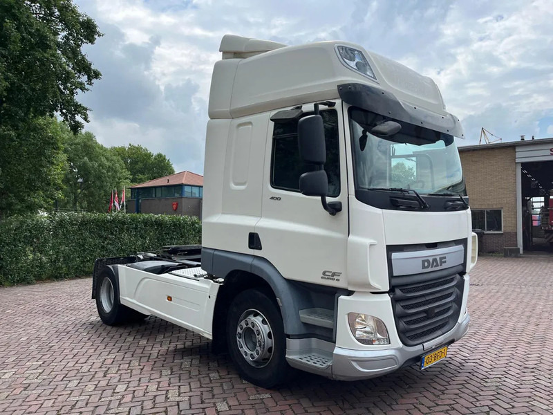 DAF CF 400 FT EURO 6 - Nyergesvontató: 1 kép. DAF CF 400 FT EURO 6 - Nyergesvontató: 1 kép.
