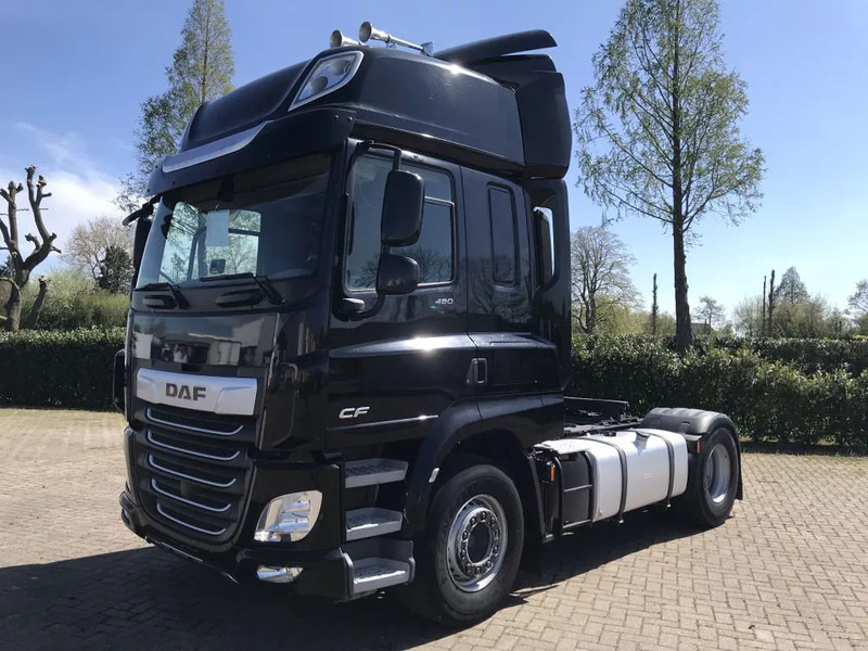 DAF CF 480 FT EURO 6 HYDRAULICS - Nyergesvontató: 3 kép. DAF CF 480 FT EURO 6 HYDRAULICS - Nyergesvontató: 3 kép.