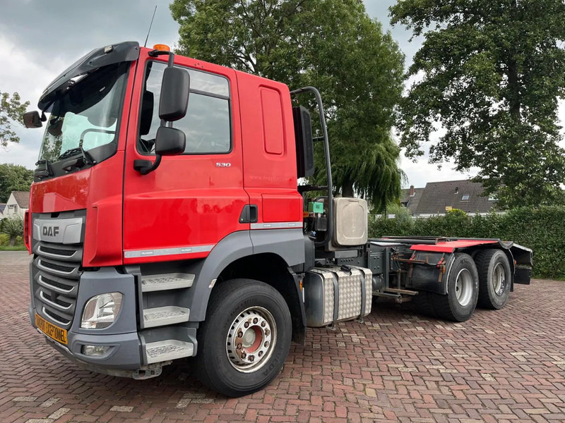 DAF CF 530 FAT - Nyergesvontató: 1 kép. DAF CF 530 FAT - Nyergesvontató: 1 kép.