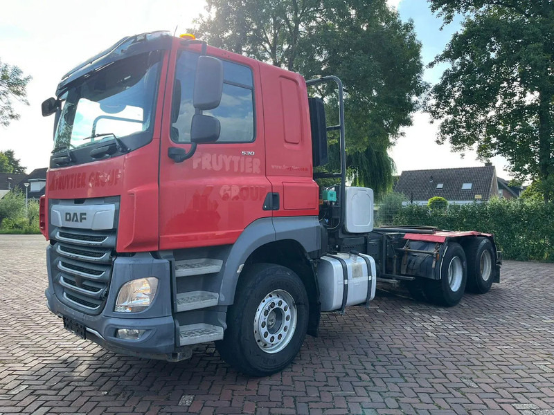 DAF CF 530 FAT intarder - Nyergesvontató: 1 kép. DAF CF 530 FAT intarder - Nyergesvontató: 1 kép.