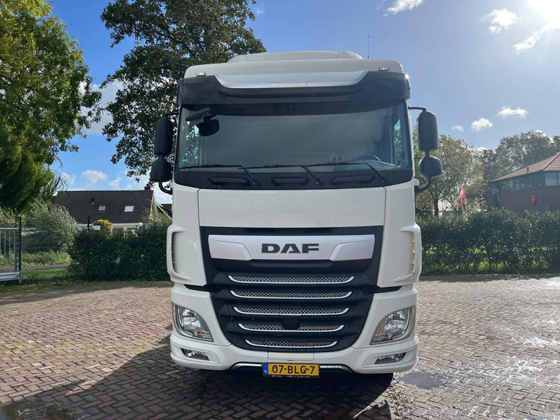 DAF XF 450 FT - Nyergesvontató: 3 kép. DAF XF 450 FT - Nyergesvontató: 3 kép.