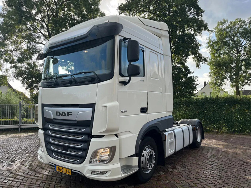 DAF XF 450 FT - Nyergesvontató: 1 kép. DAF XF 450 FT - Nyergesvontató: 1 kép.
