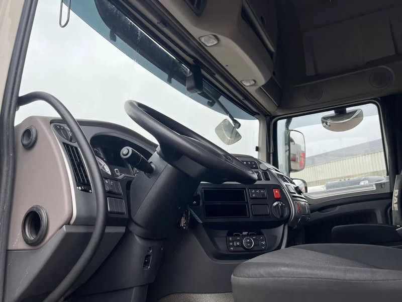 Nyergesvontató DAF XF 480 FT ADR EURO 6: 19 kép.
