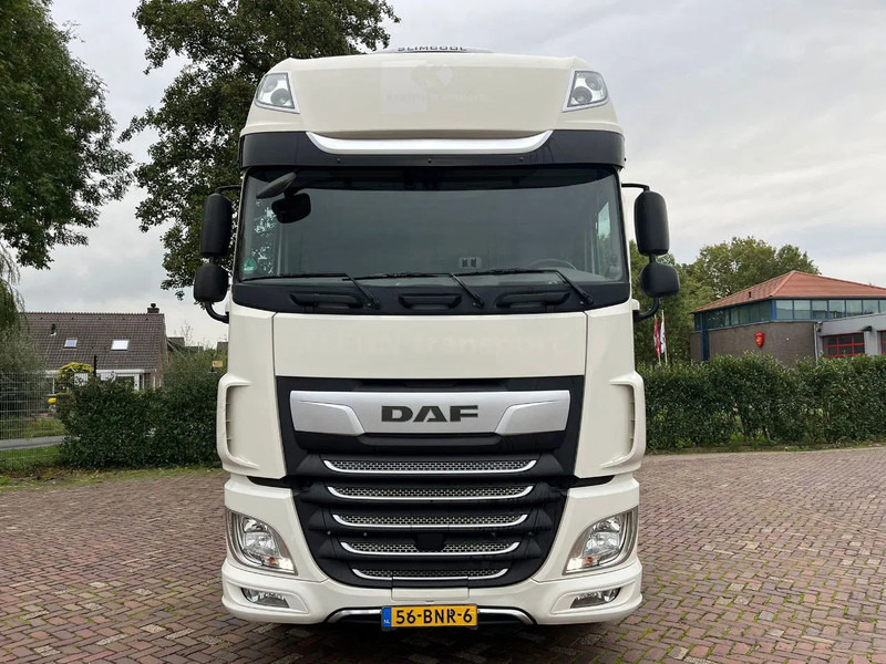 DAF XF 480 FT - Nyergesvontató: 3 kép. DAF XF 480 FT - Nyergesvontató: 3 kép.